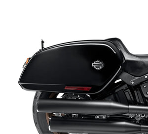 FXLRST Saddlebags - Vivid Black (pre 2025)